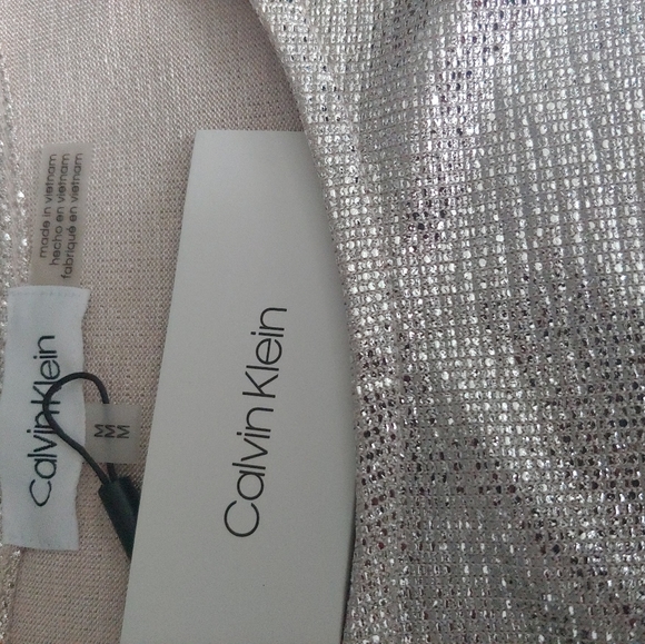 Top - Picture 7 of 7